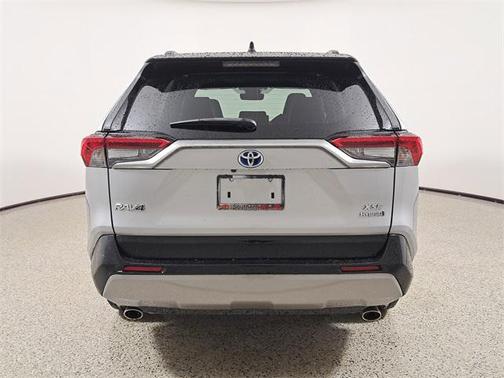 2023 Toyota RAV4 Hybrid SE
