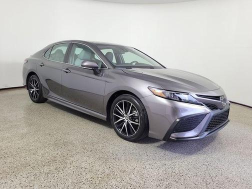 Predawn Gray Mica 2024 Toyota Camry SE