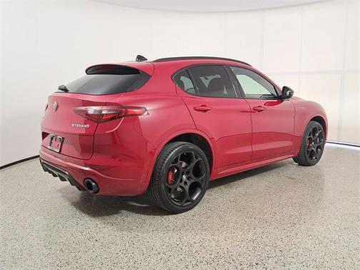2022 Alfa Romeo Stelvio Ti
