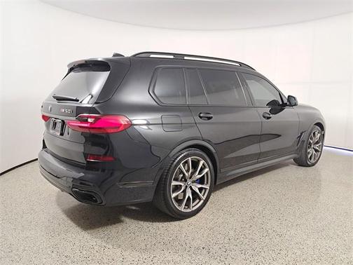 2020 BMW X7 M50i