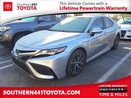 2023 Toyota Camry SE