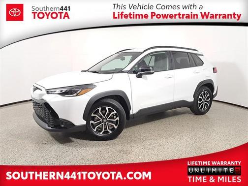 2025 Toyota Corolla Cross Hybrid Hybrid Nightshade