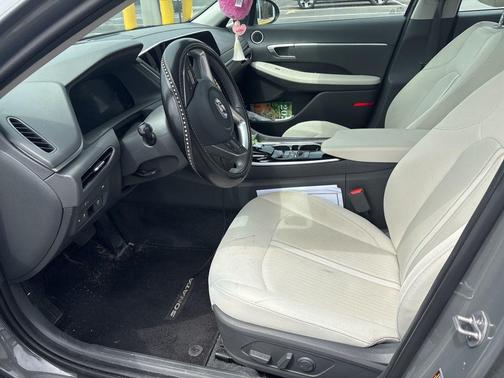 2023 Hyundai SONATA SEL