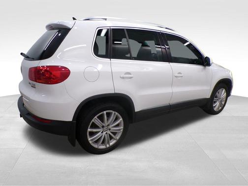 2012 Volkswagen Tiguan 
