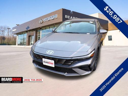 2025 Hyundai ELANTRA Limited