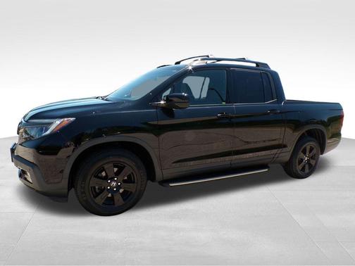 2017 Honda Ridgeline Black Edition