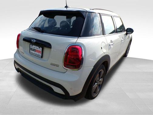 2023 MINI Hardtop Cooper