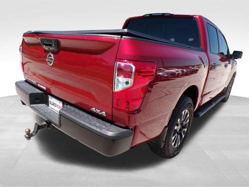 2019 Nissan Titan S