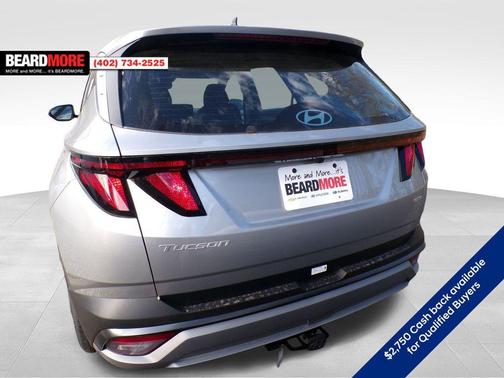 2026 Hyundai TUCSON SE