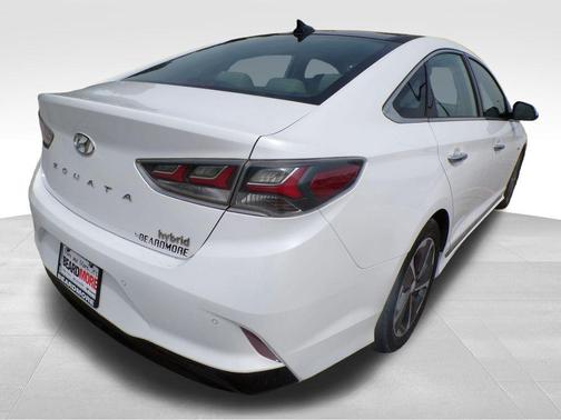 2018 Hyundai SONATA Hybrid Limited