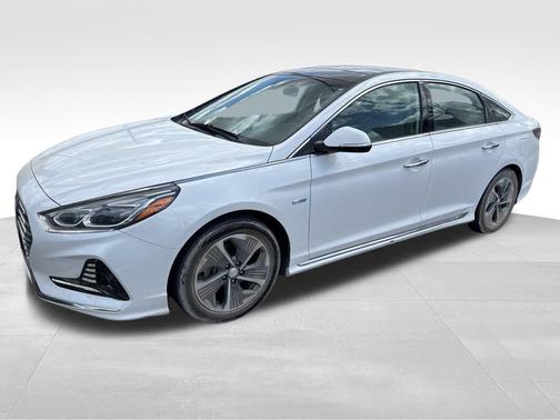 2018 Hyundai SONATA Hybrid Limited