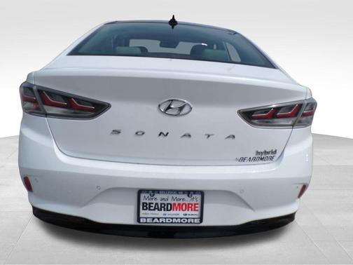 2018 Hyundai SONATA Hybrid Limited
