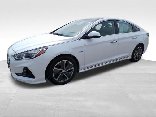 2018 Hyundai SONATA Hybrid Limited