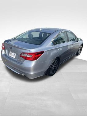 2017 Subaru Legacy 2.5i Limited