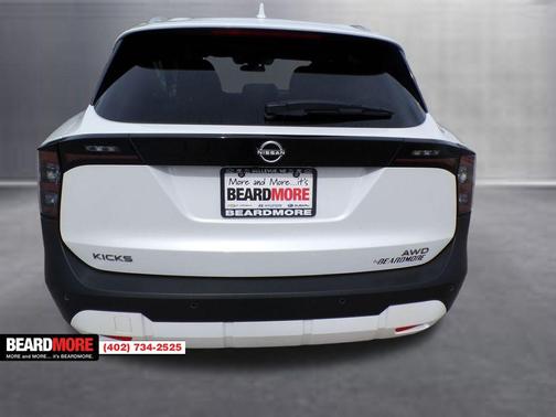 2025 Nissan Kicks SV