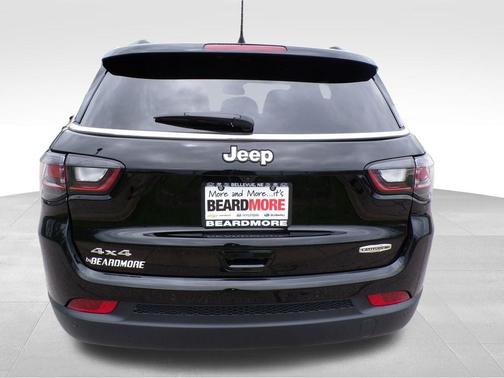 2024 Jeep Compass Latitude Lux