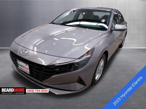 2023 Hyundai ELANTRA SE