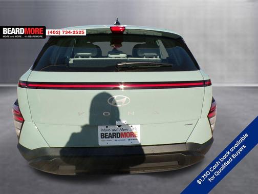 2026 Hyundai KONA SE