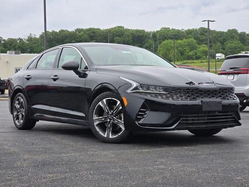 2021 Kia K5 EX