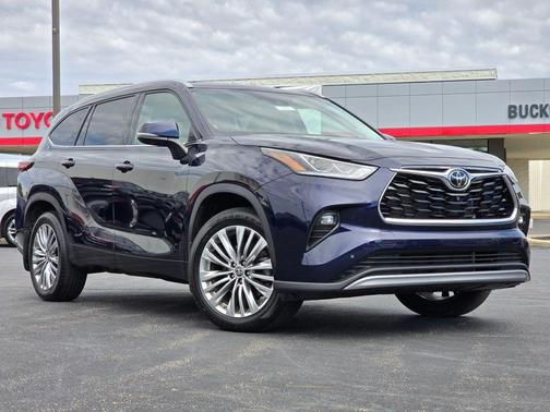 2024 Toyota Highlander Platinum