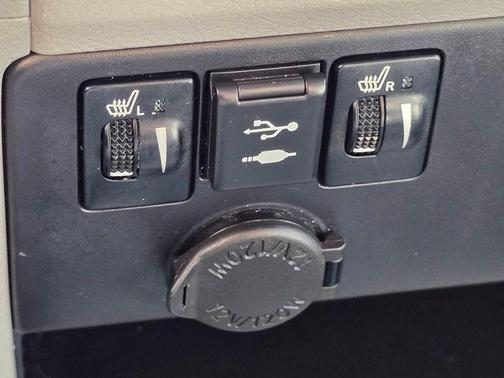 2020 Toyota Sienna XLE