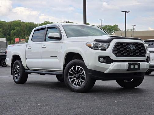 2020 Toyota Tacoma TRD Sport