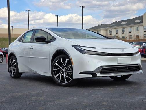 2025 Toyota Prius Plug-In Hybrid XSE