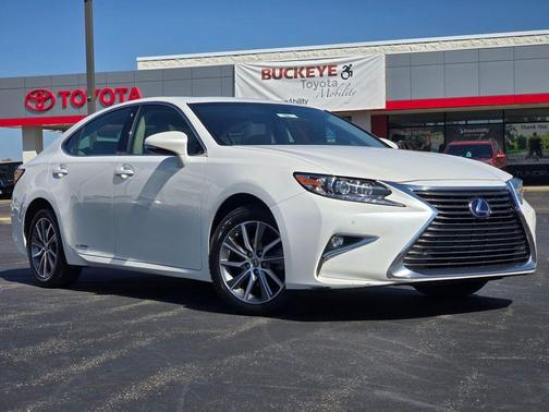 2018 Lexus ES 300h Base