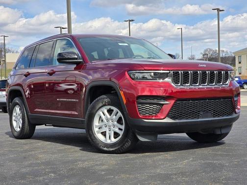 2023 Jeep Grand Cherokee Laredo