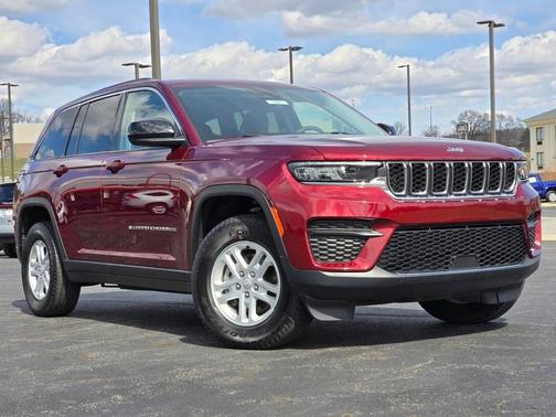 2023 Jeep Grand Cherokee Laredo