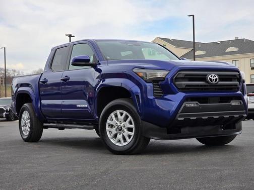 2024 Toyota Tacoma SR5