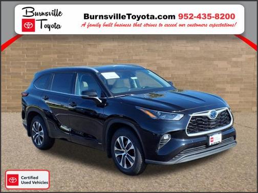 2022 Toyota Highlander Hybrid XLE