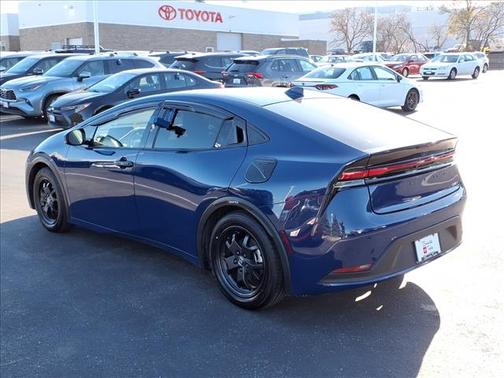 2023 Toyota Prius LE