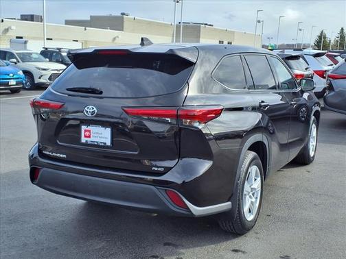 2021 Toyota Highlander L