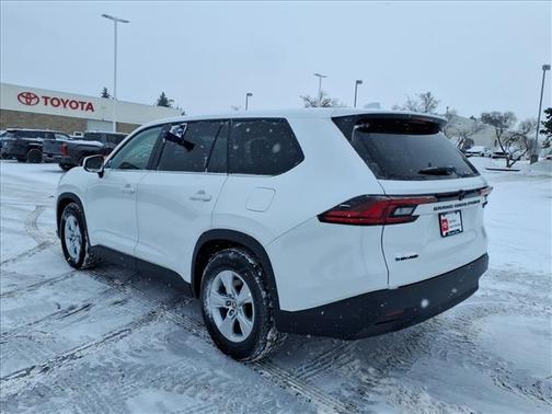 2026 Toyota Grand Highlander Hybrid LE