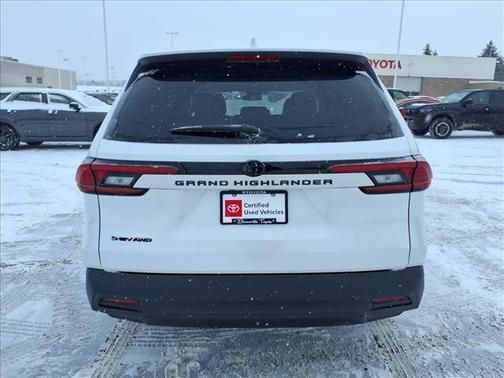 2026 Toyota Grand Highlander Hybrid LE