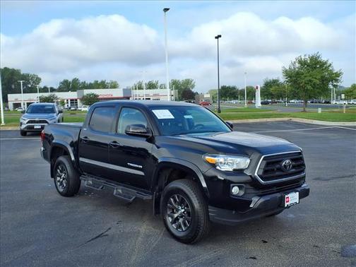 2022 Toyota Tacoma SR5