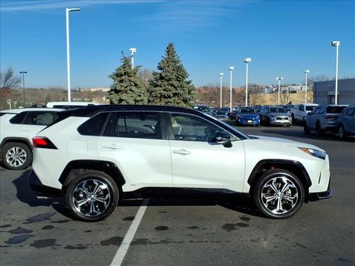 2025 Toyota RAV4 Plug-In Hybrid XSE