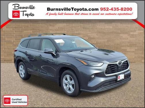 2022 Toyota Highlander LE
