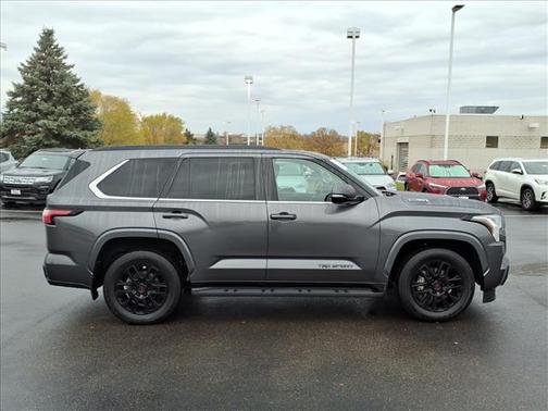 2024 Toyota Sequoia SR5