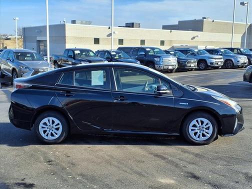 2016 Toyota Prius Two