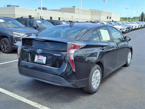 2016 Toyota Prius Two