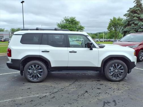 2025 Toyota Land Cruiser