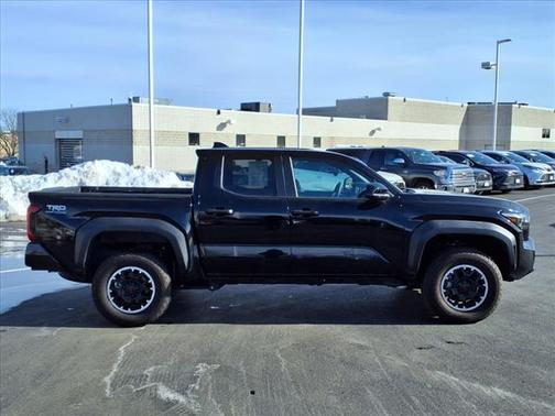 2024 Toyota Tacoma TRD Off Road