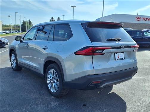2024 Toyota Grand Highlander 