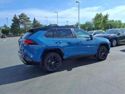 2022 Toyota RAV4 Hybrid XSE