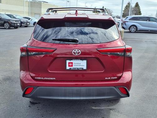 2021 Toyota Highlander XLE