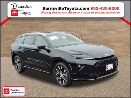 2025 Toyota Crown Signia XLE