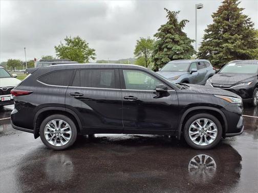 2024 Toyota Highlander Limited