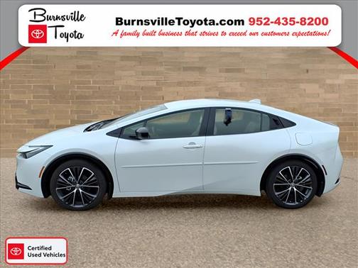 2024 Toyota Prius XLE